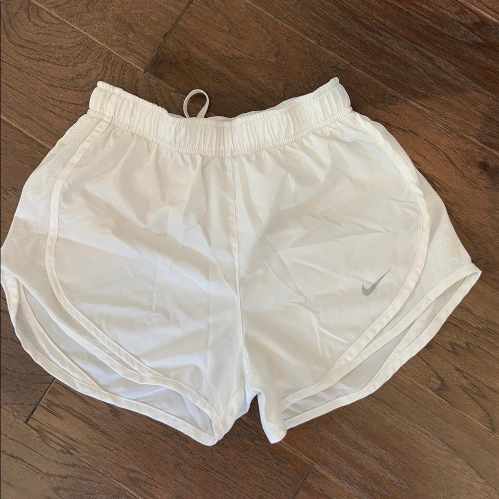 Nike short